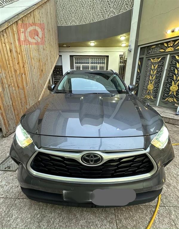 Toyota Highlander 2021 for sale in Iraq - Najaf